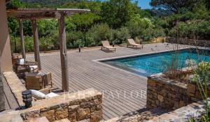 Sale Property La Croix-Valmer