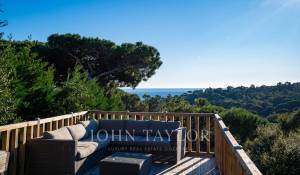 Sale Property La Croix-Valmer