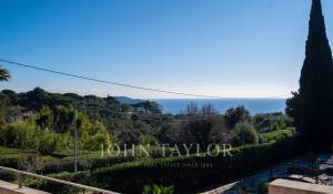 Sale Property La Croix-Valmer