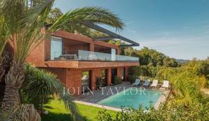 Sale Property La Croix-Valmer