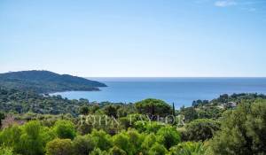 Sale Property La Croix-Valmer