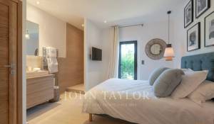 Sale Property La Croix-Valmer
