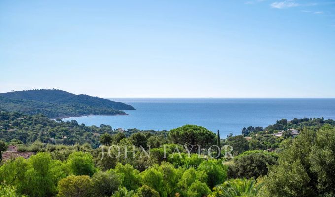 Sale Property La Croix-Valmer