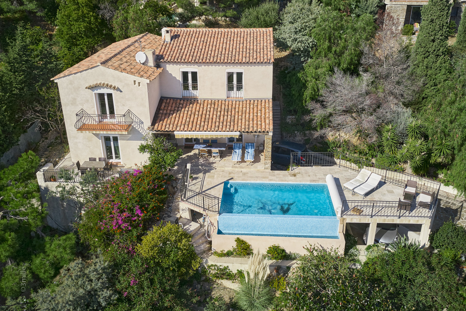 Ad Sale Property Le Lavandou (83980), 12 Rooms refV1626ST