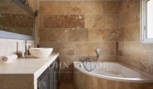 Sale Property Mandelieu-la-Napoule