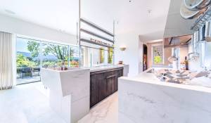 Sale Property Ménerbes