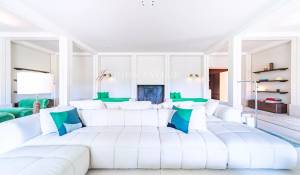 Sale Property Ménerbes