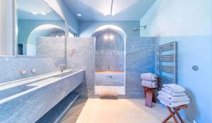 Sale Property Ménerbes