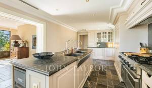 Sale Property Mougins