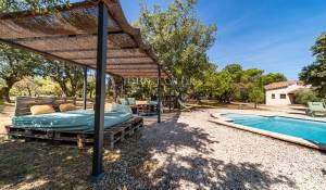Sale Property Pernes-les-Fontaines