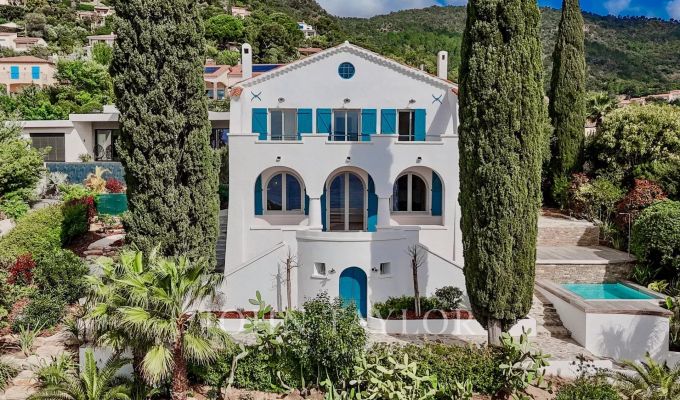 Sale Property Rayol-Canadel-sur-Mer