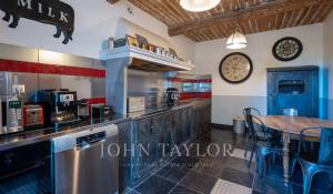 Sale Property Saint-Cyr-sur-Mer