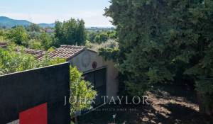 Sale Property Saint-Cyr-sur-Mer