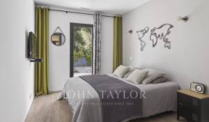 Sale Property Saint-Cyr-sur-Mer