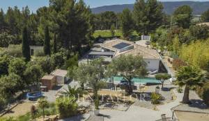 Sale Property Saint-Cyr-sur-Mer