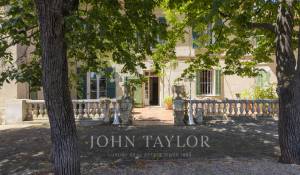 Sale Property Saint-Cyr-sur-Mer