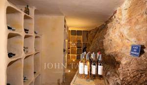Sale Property Saint-Paul-de-Vence