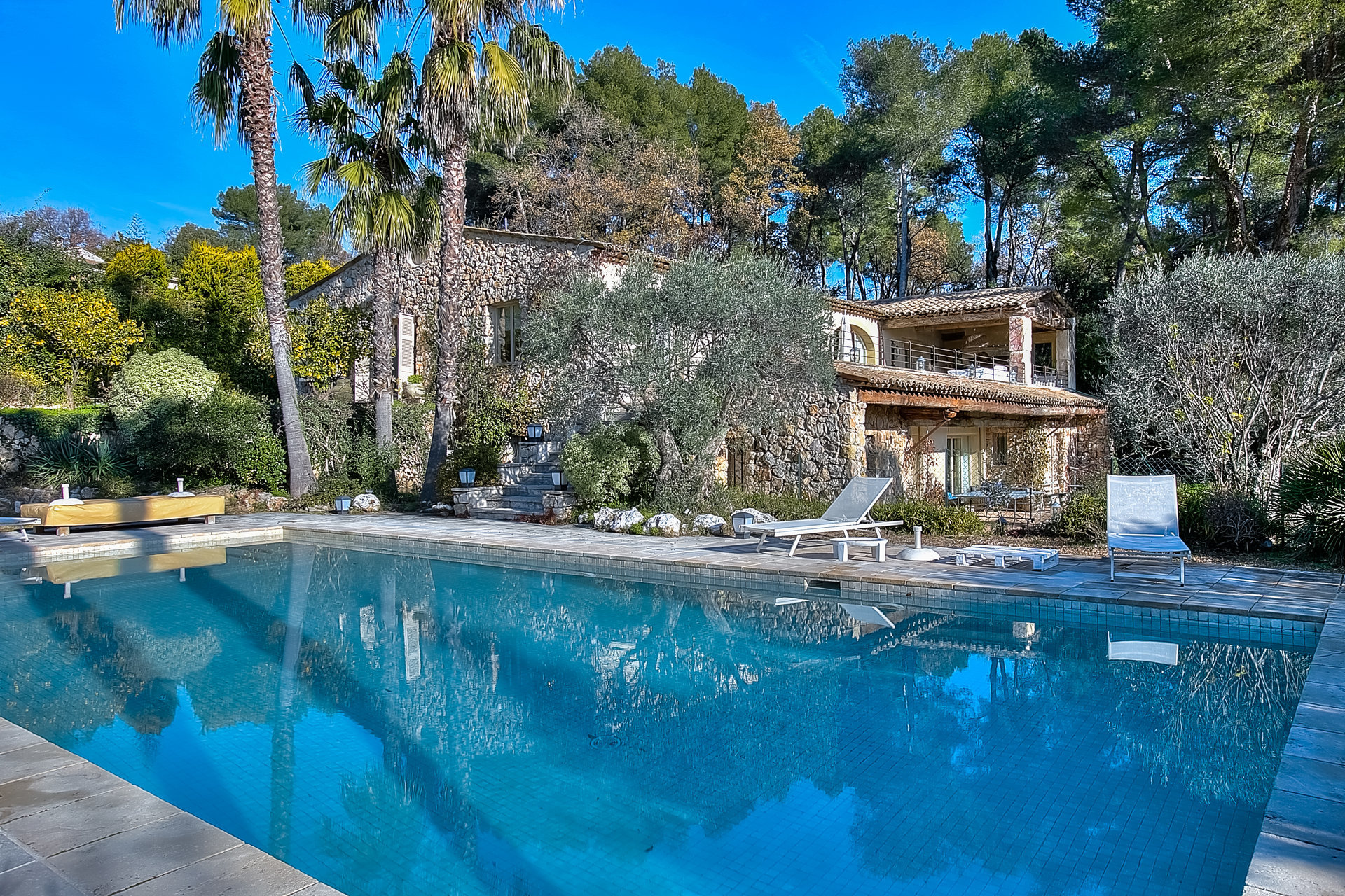 Ad Sale Property SaintPauldeVence (06570), 6 Rooms refV2223CO