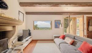 Sale Property Simiane-Collongue