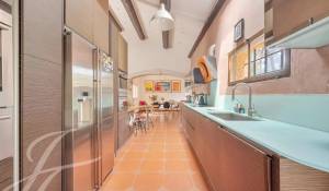 Sale Property Simiane-Collongue