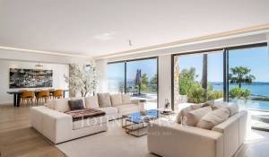 Sale Property Vallauris