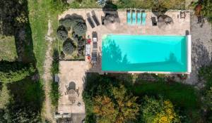 Sale Property Vauvenargues