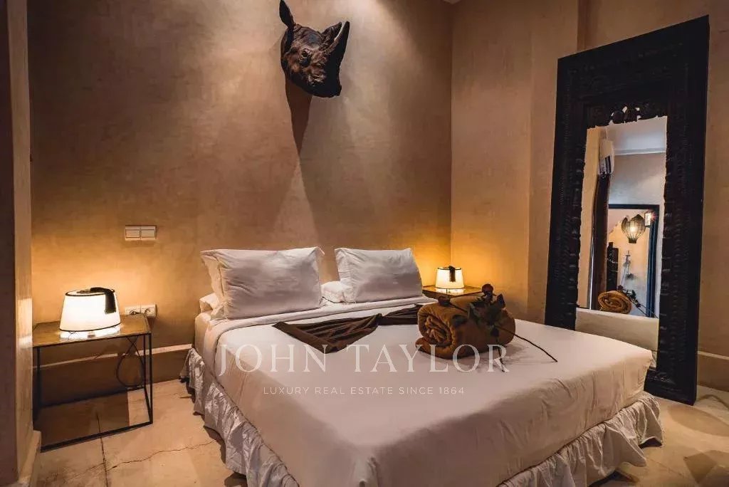 Ad Sale Riad Marrakech Medina (40000), 14 Rooms refV0063MK