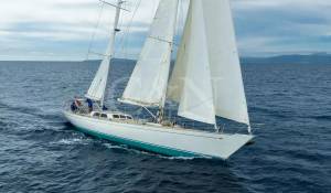 Sale Sailing Yacht 