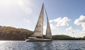 Sale Sailing Yacht 