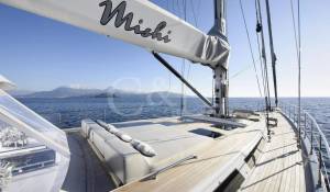 Sale Sailing Yacht 