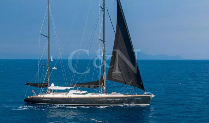 Sale Sailing Yacht 
