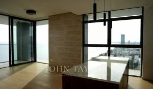 Sale Serviced apartment Agios Tychonas