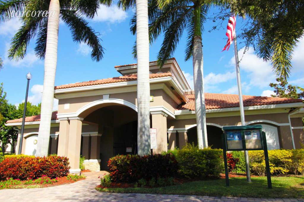 Ad Sale Townhouse West Palm Beach (33404) ref12221