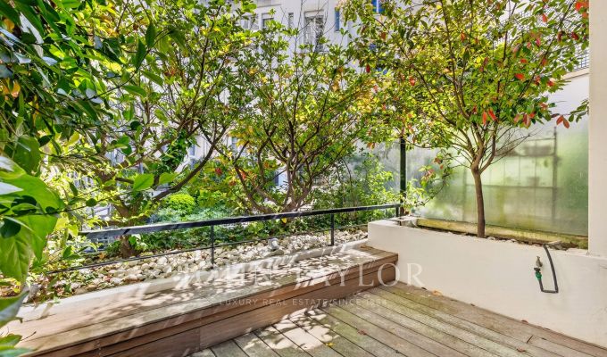Sale Triplex Paris 16ème