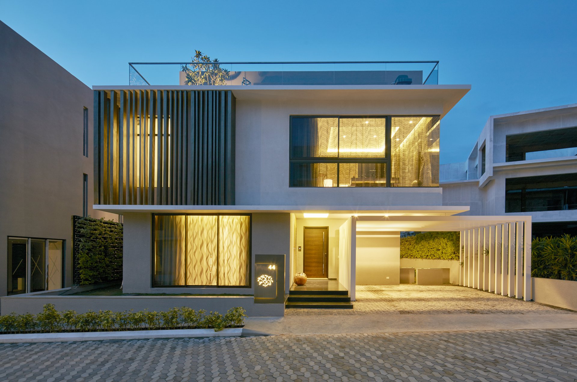 Ad Sale Villa Bangalore East Whitefield (560066), 5 Rooms refV0022BA