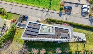 Sale Villa Brent