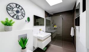 Sale Villa Buchillon