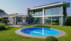 Sale Villa Buchillon