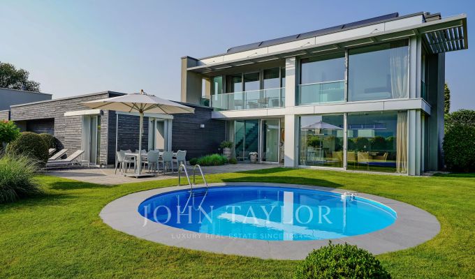 Sale Villa Buchillon