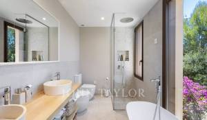 Sale Villa Bunyola