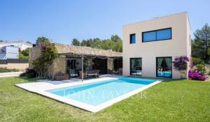 Sale Villa Bunyola
