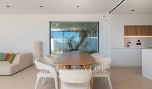 Sale Villa Cala Llenya