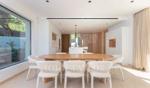 Sale Villa Cala Llenya