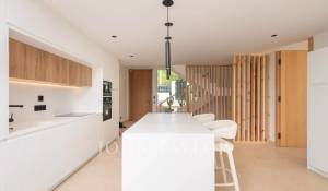 Sale Villa Cala Llenya