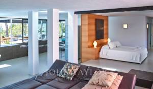 Sale Villa Cala Vedella