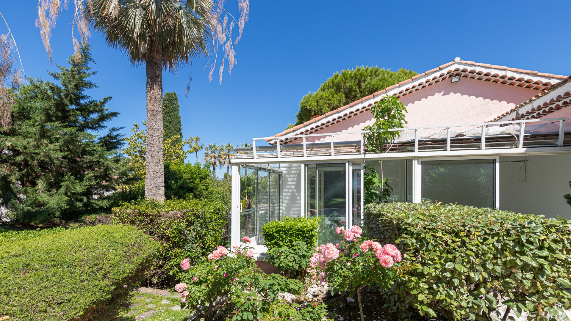 Ad Sale Villa Cannes (06400), 5 Rooms refV5453CA