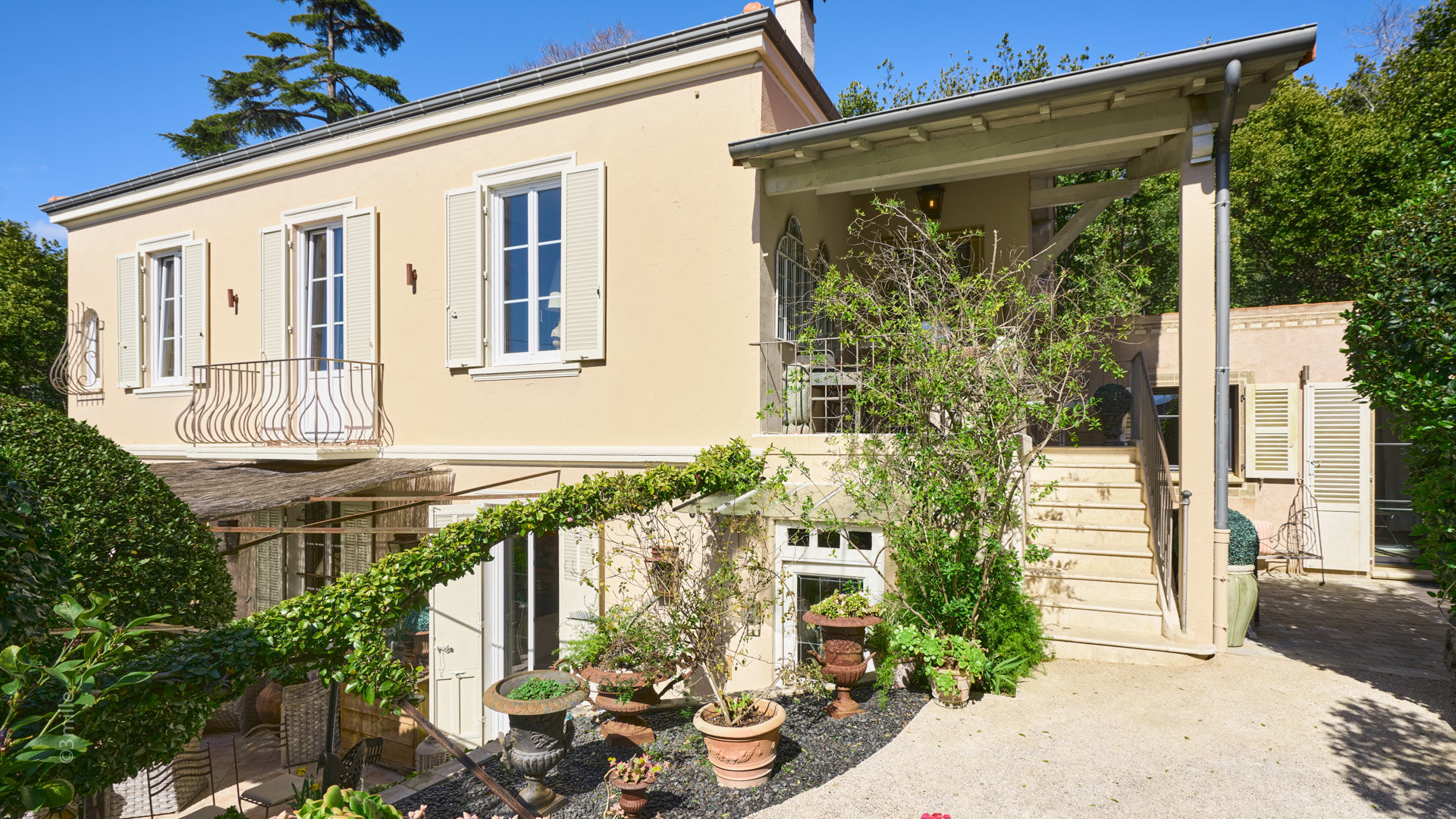 Ad Sale Villa Cannes Montrose (06400), 8 Rooms refV5617CA