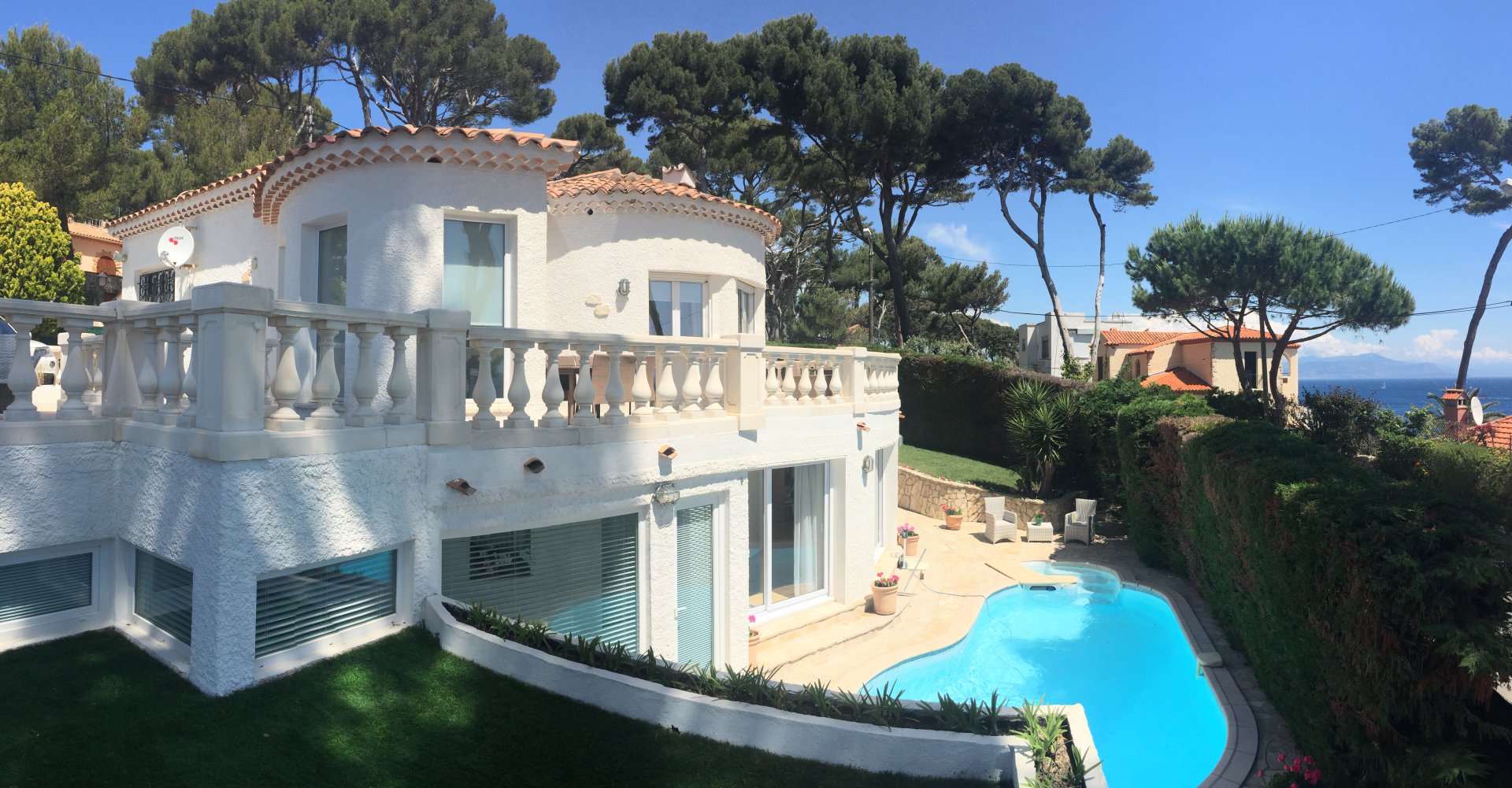 Ad Sale Villa Cap d'Antibes (06160), 5 Rooms refV0151AN