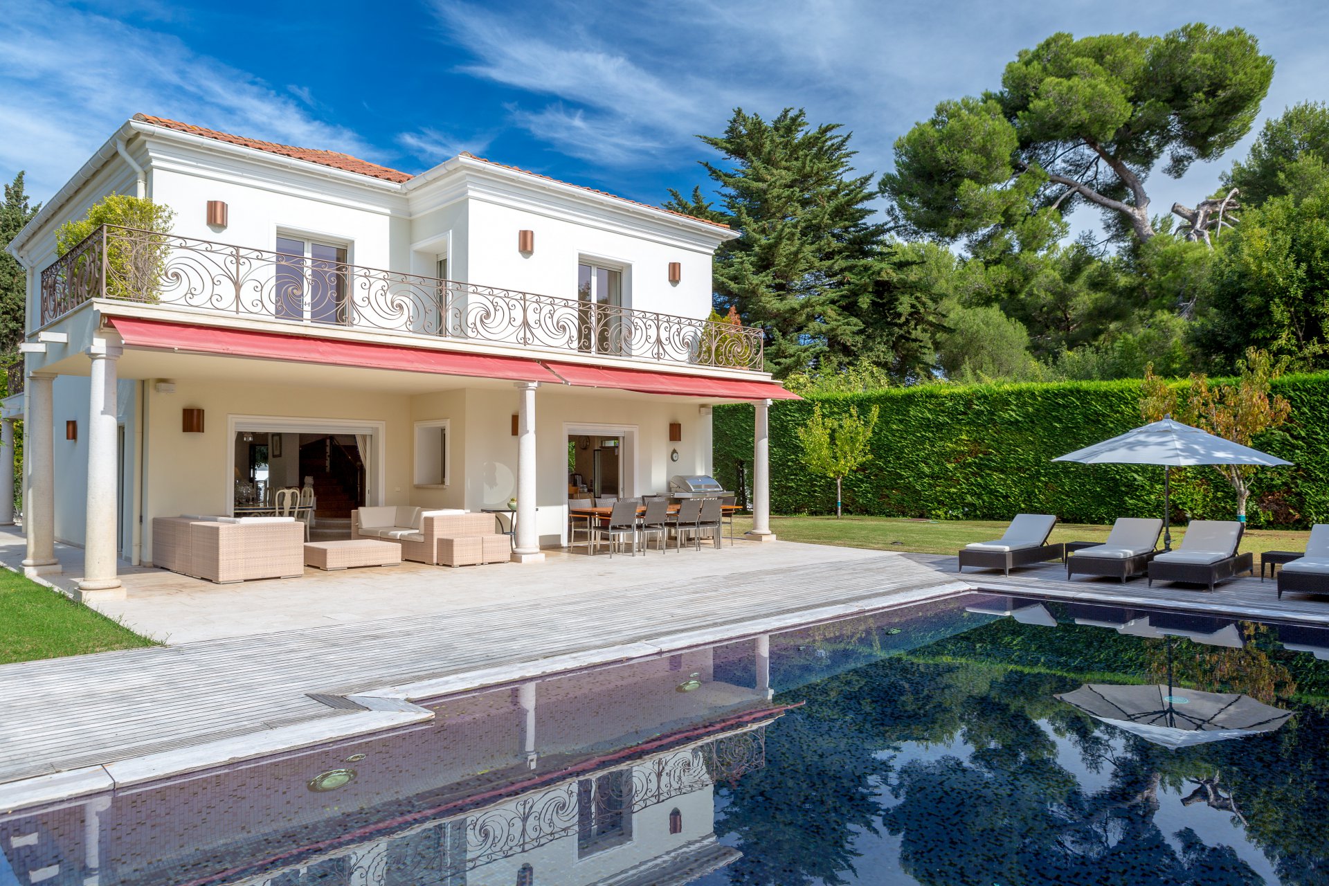Ad Sale Villa Cap d'Antibes (06160), 7 Rooms refV0159AN