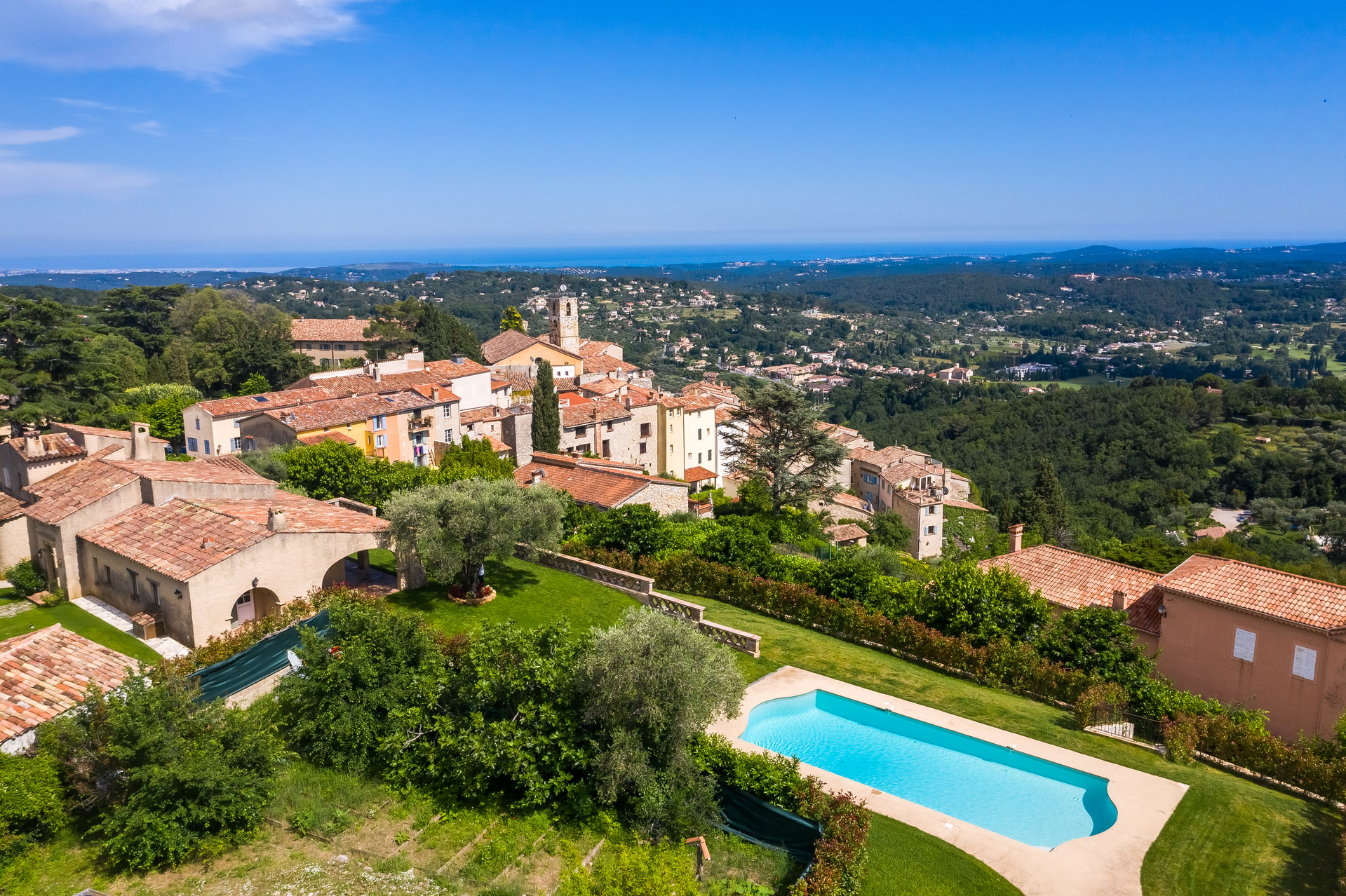 Ad Sale Villa ChâteauneufGrasse (06740), 10 Rooms refV2564VA